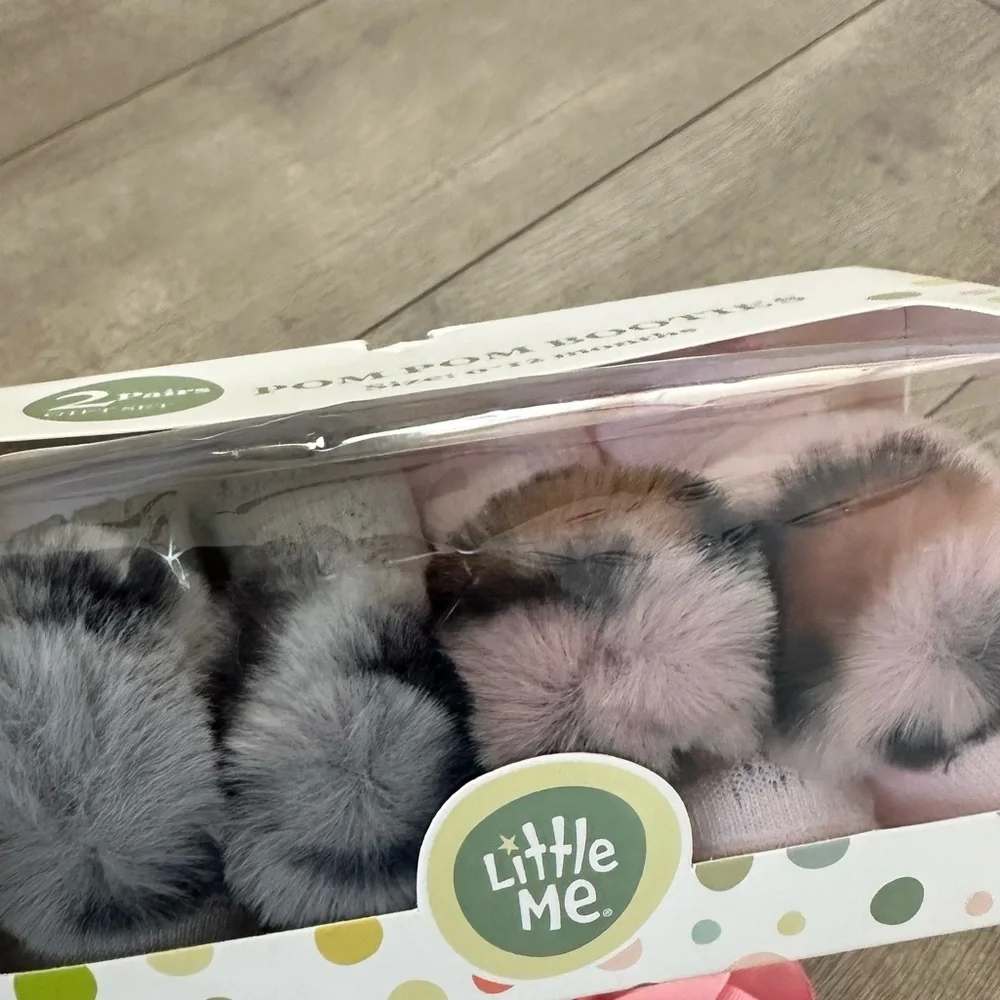 New Little Me Pom Pom Booties Socks 0-12 months   Inventory bin HH